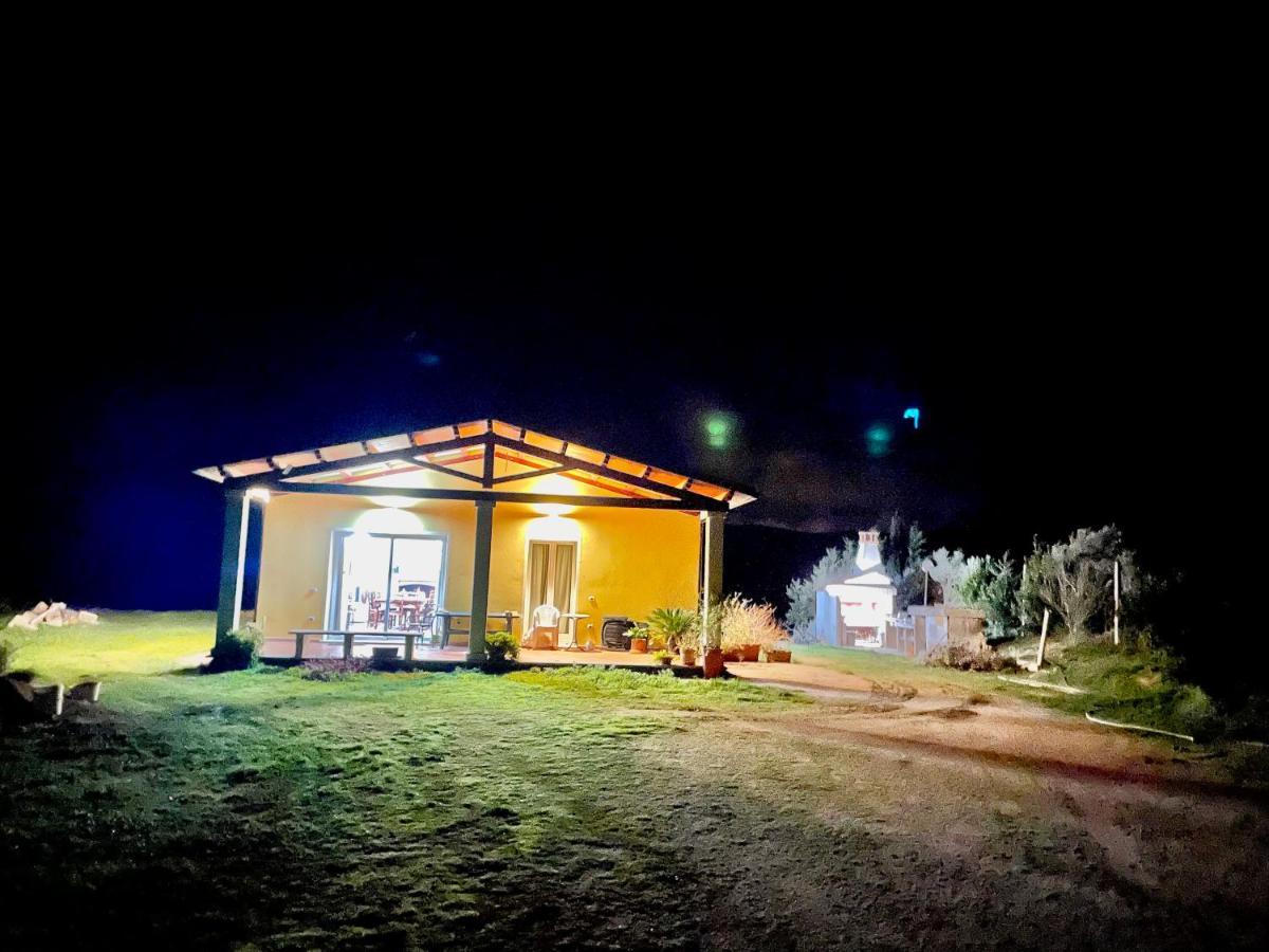 San Leonardo Country House Calangianus Εξωτερικό φωτογραφία