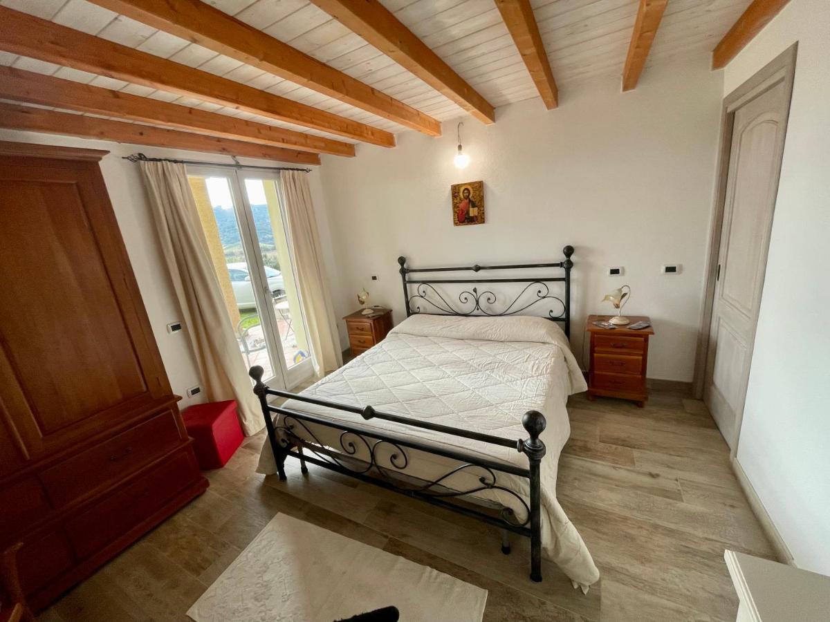 San Leonardo Country House Calangianus Εξωτερικό φωτογραφία